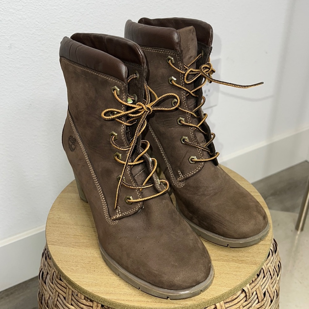 🔹 Timberland Glancy Heeled Lace Up Ankle Boot
